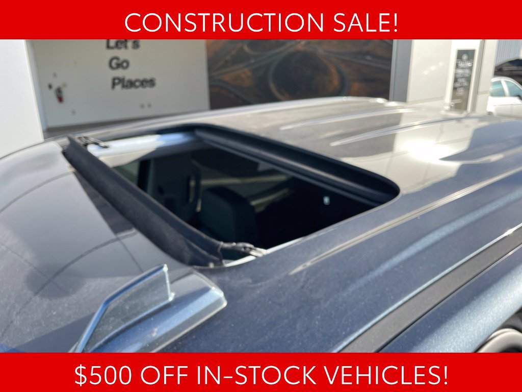 Used 2021 GMC Sierra 1500 Denali w/ Denali Ultimate Package AWD/4WD image 3