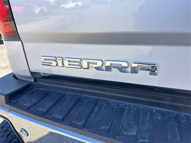 Used 2015 GMC Sierra 2500 SLT w/ Duramax Plus Package image 19