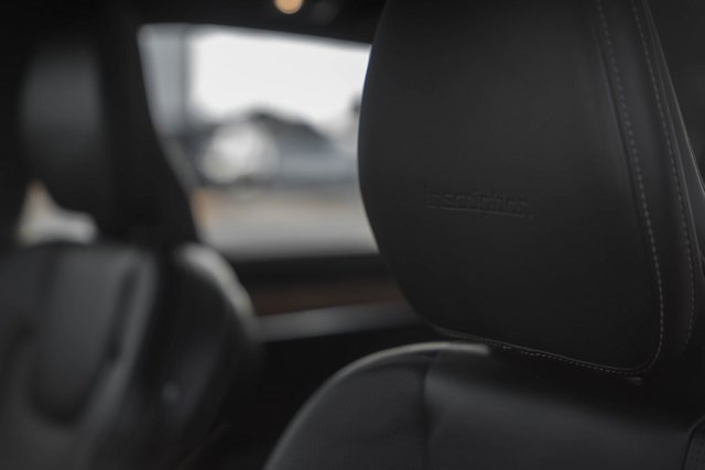 Used 2020 Volvo S90 T6 Inscription image 34