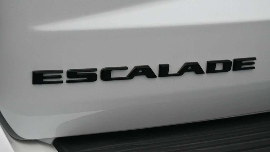 Certified 2025 Cadillac Escalade Sport Platinum w/ LPO, ONYX Package AWD/4WD image 21