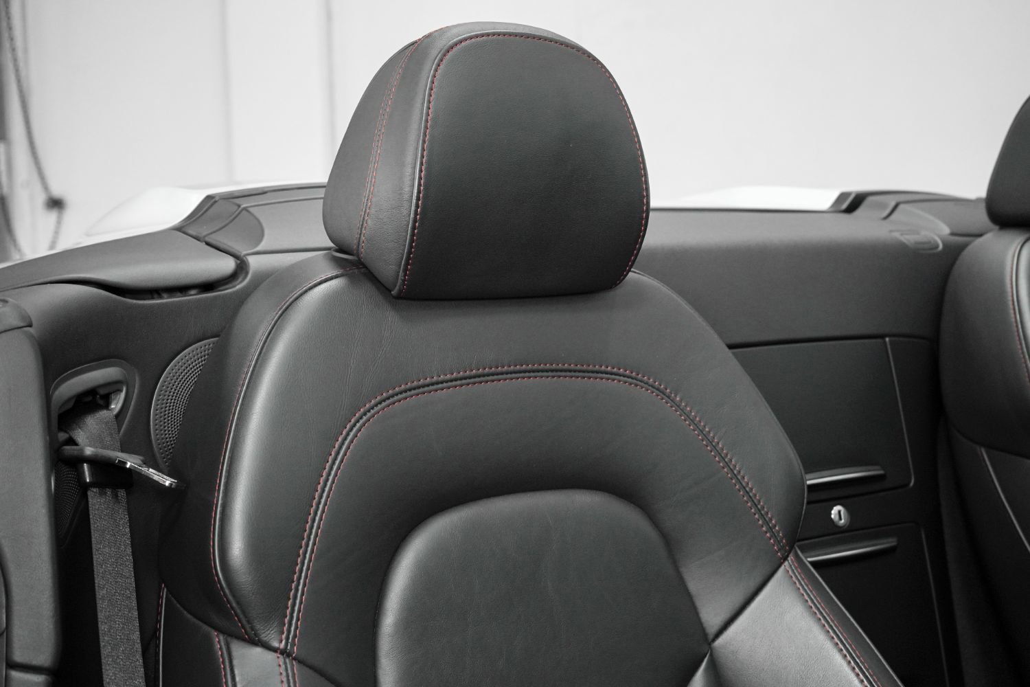 Used 2012 Audi R8 V10 image 36