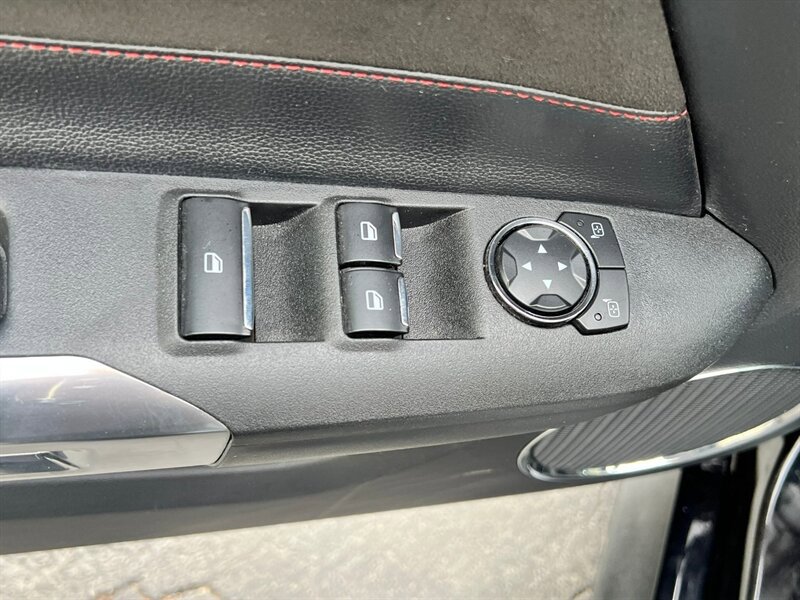 Used 2016 Ford Mustang GT Premium w/ Equipment Group 401A RWD image 27