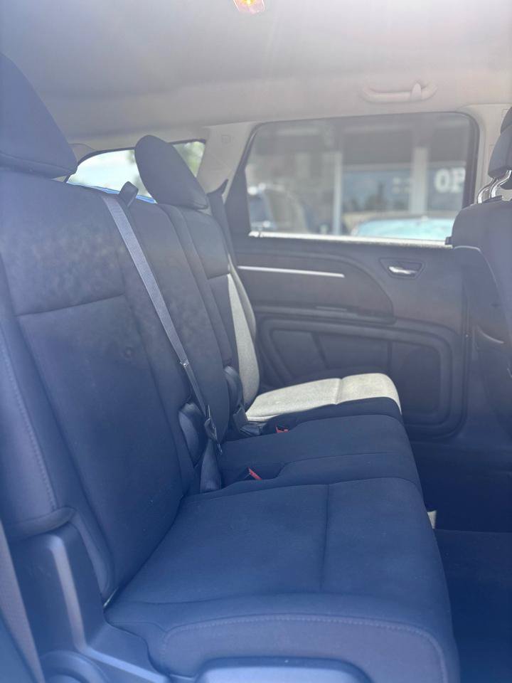 Used 2010 Dodge Journey SXT FWD image 9