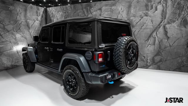 Used 2023 Jeep Wrangler Unlimited w/ Cold Weather Group AWD/4WD image 14