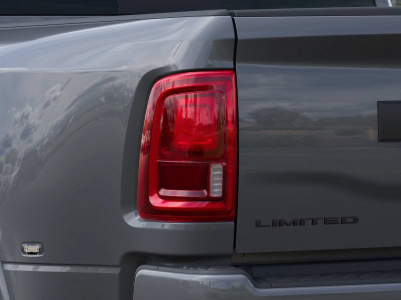 New 2026 RAM 3500 Limited AWD/4WD image 10