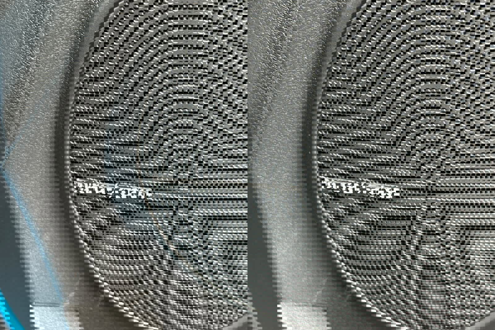 Used 2022 Hyundai Kona Limited w/ Cargo Package image 19