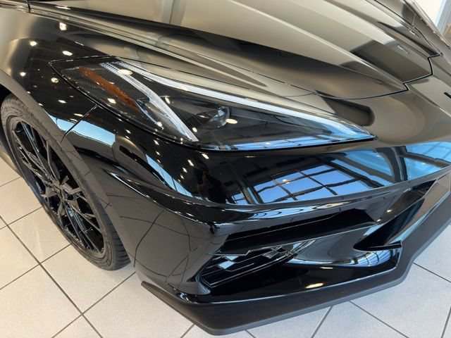 Used 2025 Chevrolet Corvette Stingray Convertible w/ Z51 Performance Package RWD image 36