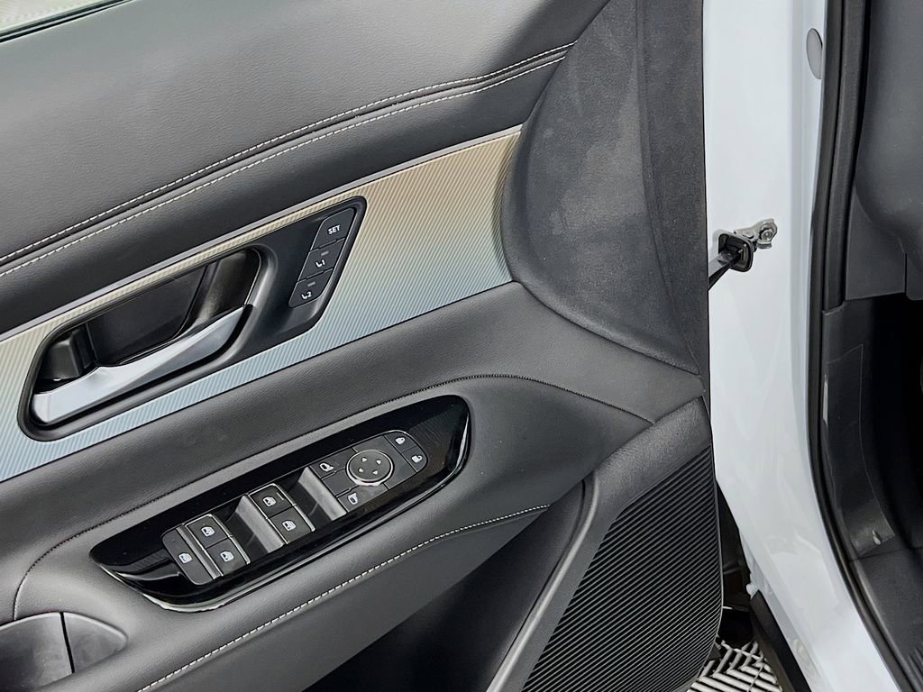 New 2025 Nissan Murano SL w/ Cargo Package image 15