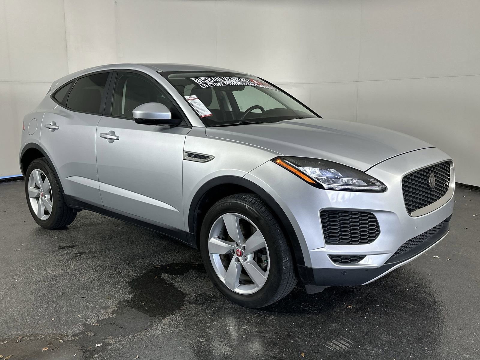 Used 2019 Jaguar E-PACE S image 2