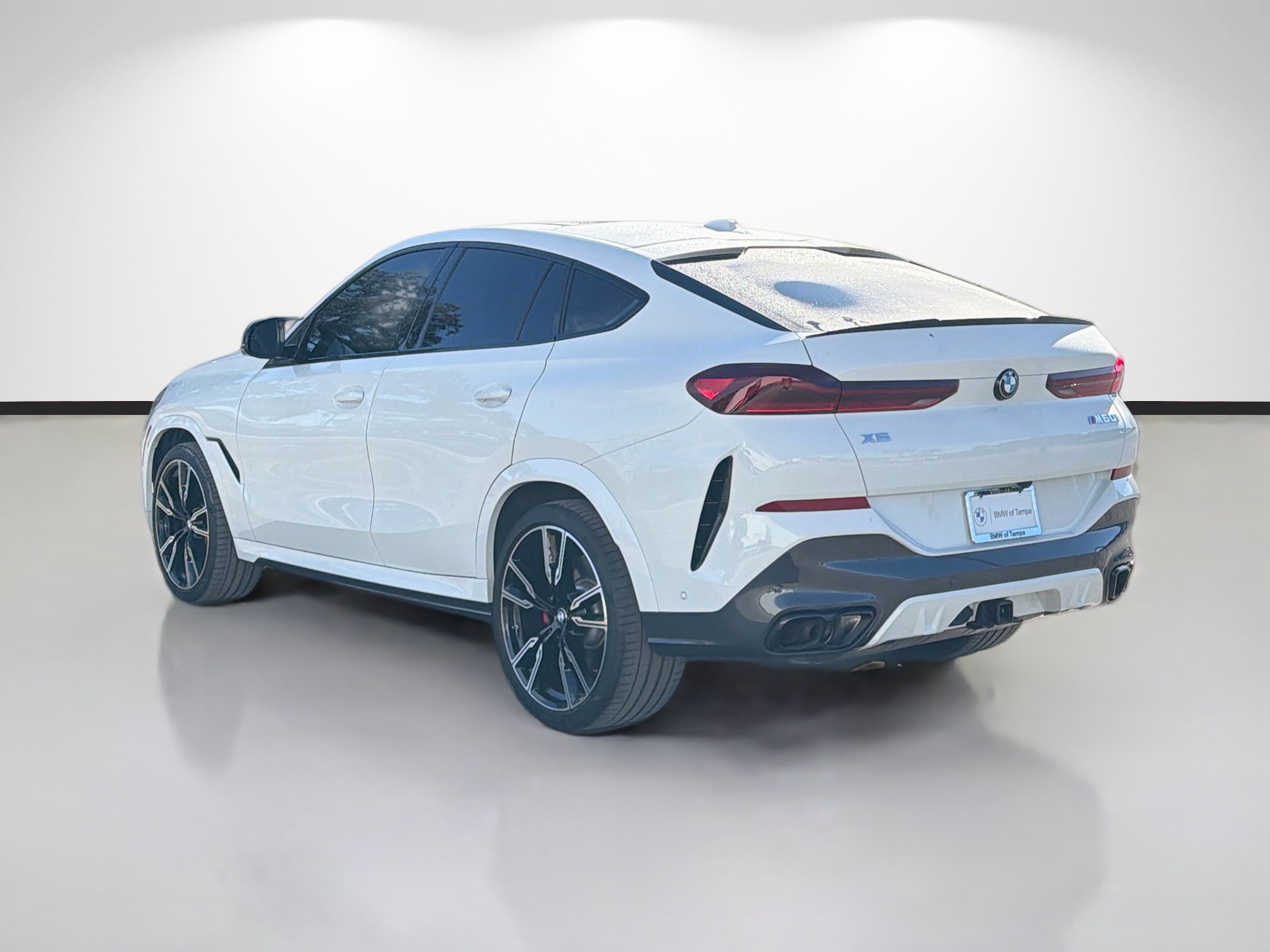 Used 2025 BMW X6 M60i AWD/4WD image 5