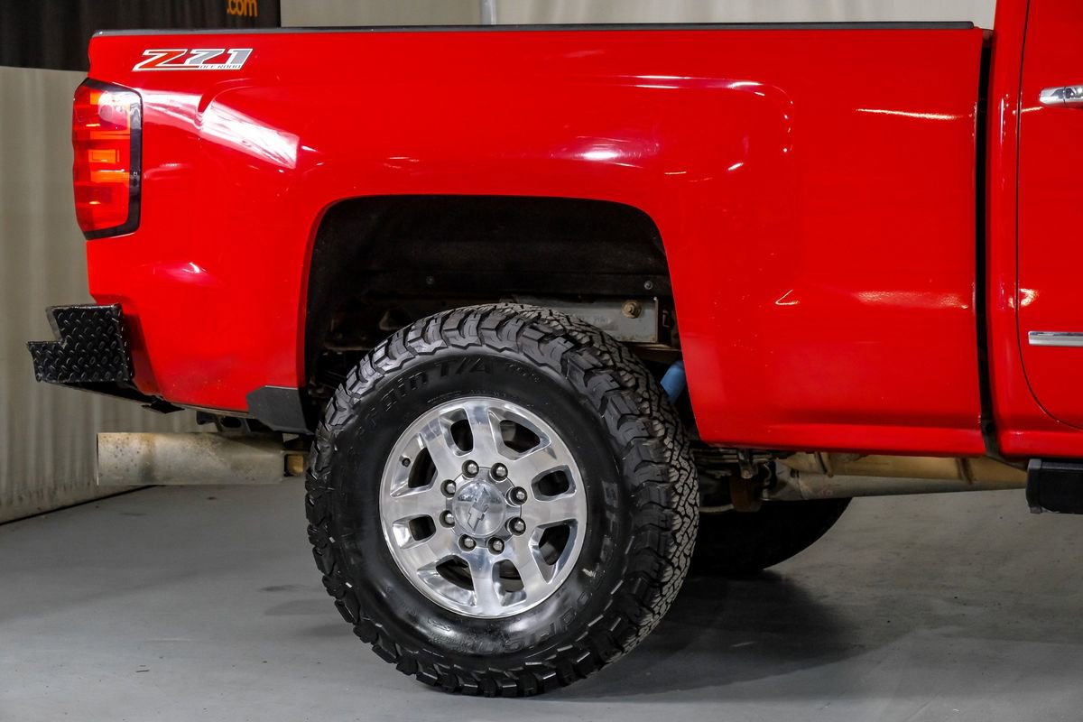 Used 2015 Chevrolet Silverado 2500 LTZ w/ Duramax Plus Package AWD/4WD image 6