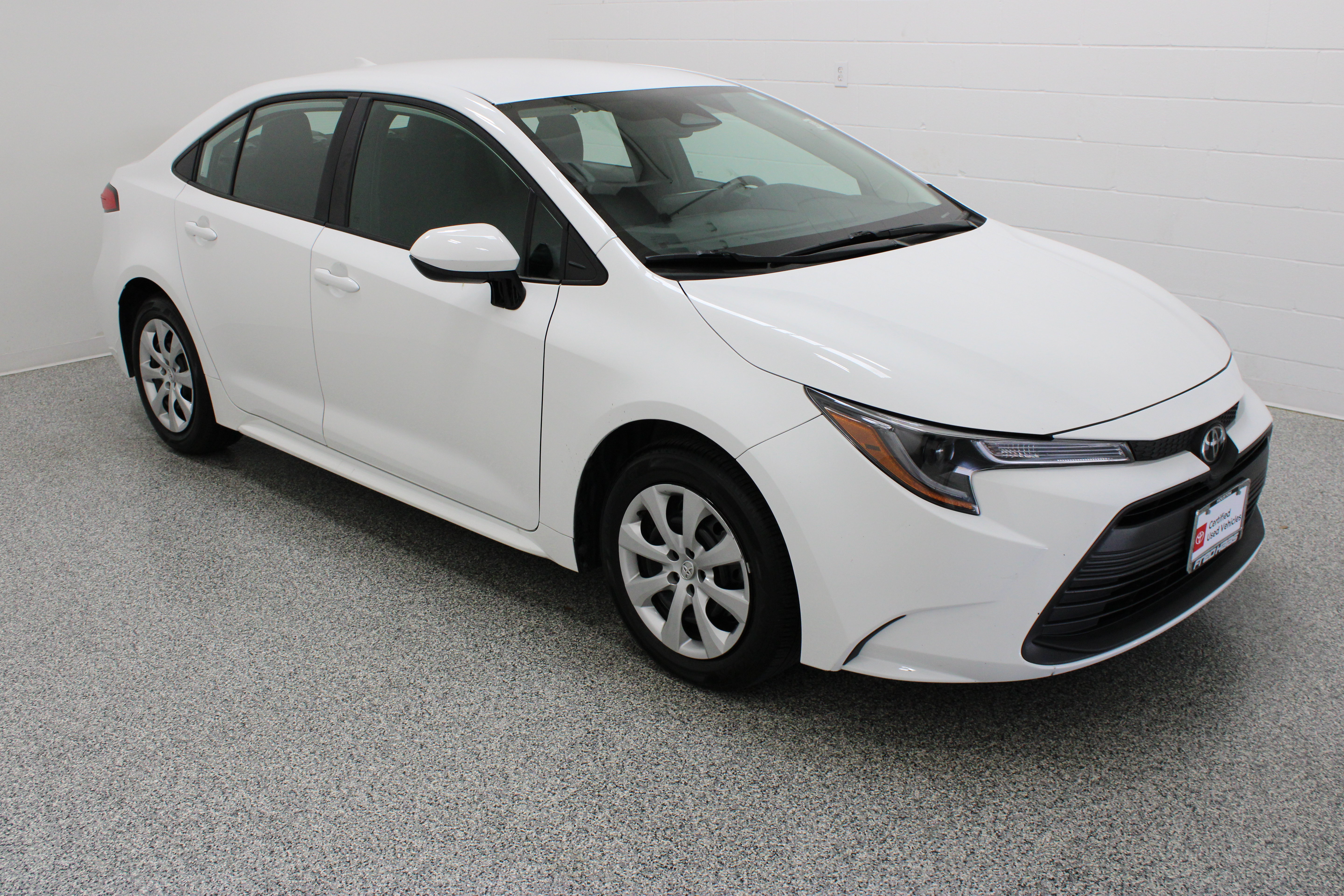 Certified 2026 Toyota Corolla LE FWD image 4