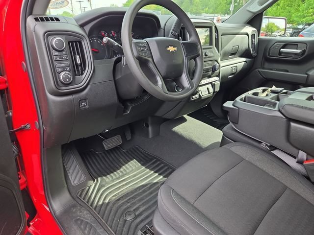 Certified 2025 Chevrolet Silverado 1500 Custom w/ Turbomax Blackout Package AWD/4WD image 14