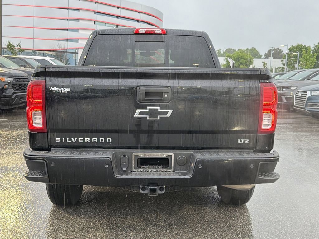 Used 2016 Chevrolet Silverado 1500 LTZ Z71 w/ LTZ Plus Package AWD/4WD image 4