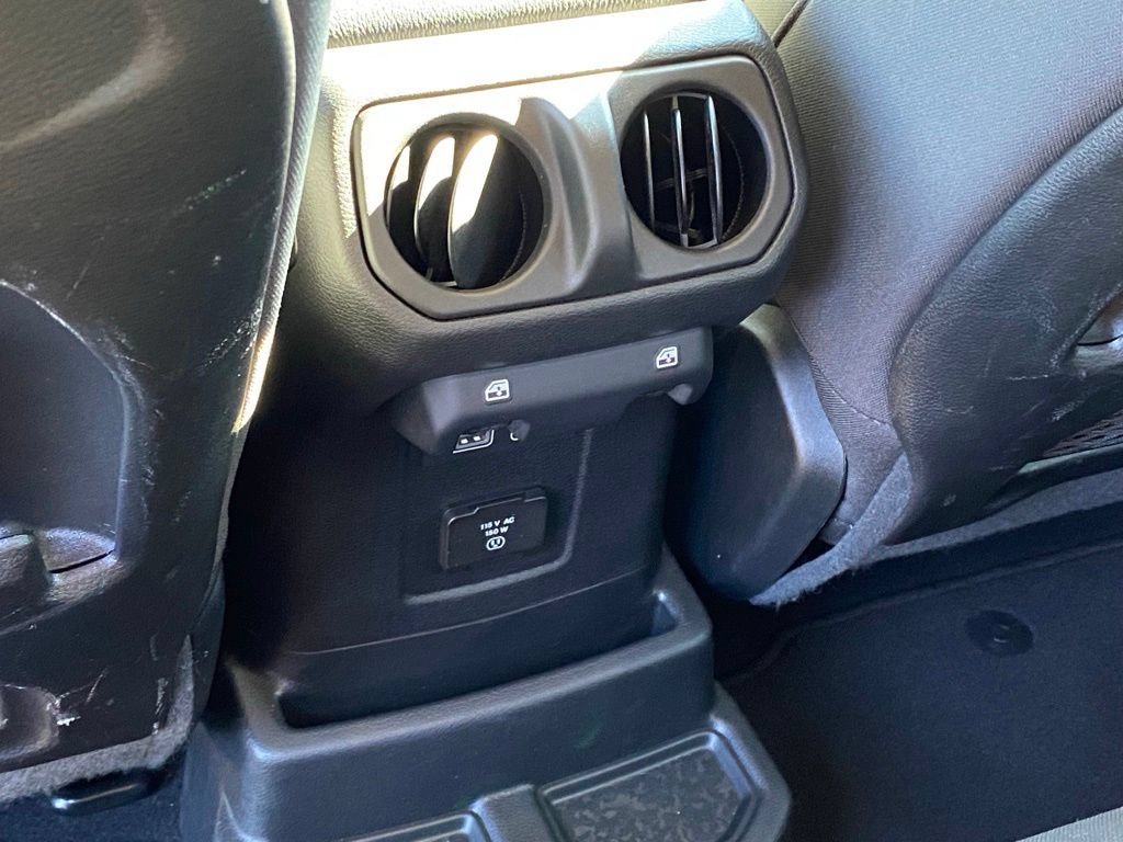 Used 2024 Jeep Wrangler Unlimited Rubicon 4xe AWD/4WD image 27