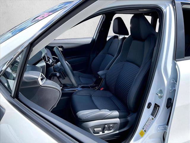 Used 2025 Toyota Corolla Cross AWD Hybrid w/ Convenience Package image 26
