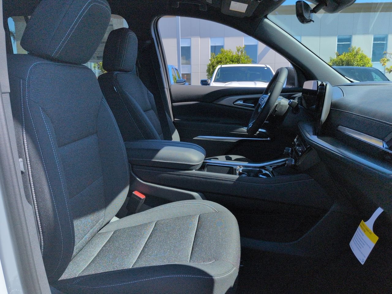 New 2026 Chevrolet Traverse LT w/ Driver Confidence Package FWD image 29
