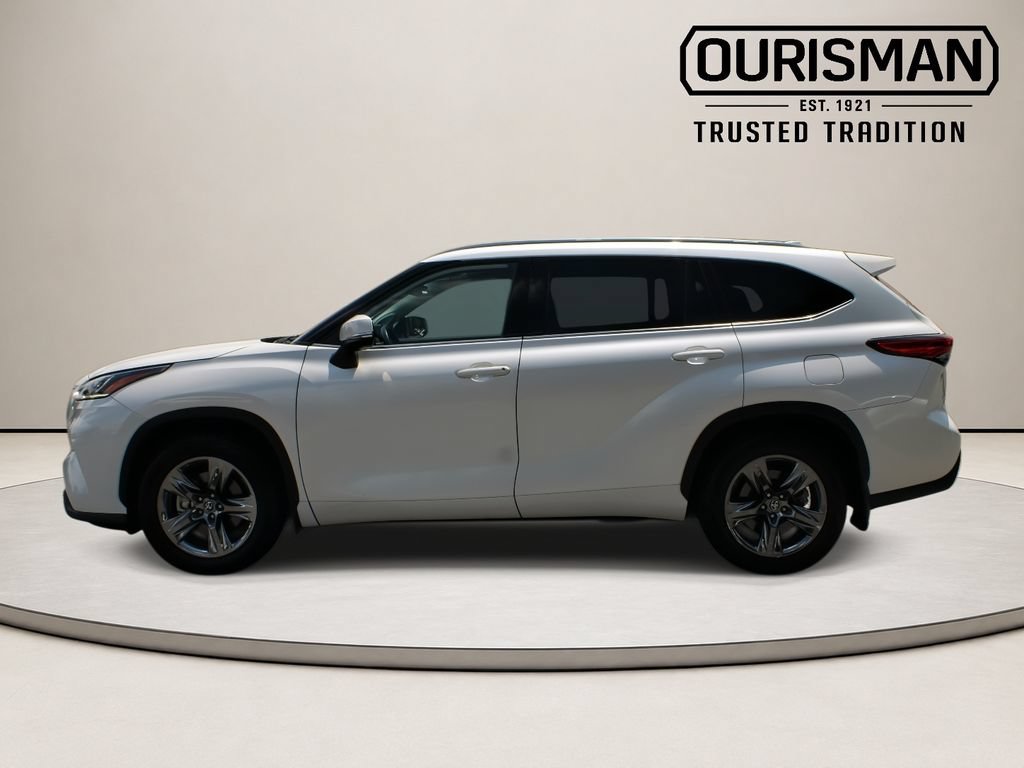 Used 2021 Toyota Highlander Platinum AWD/4WD image 6