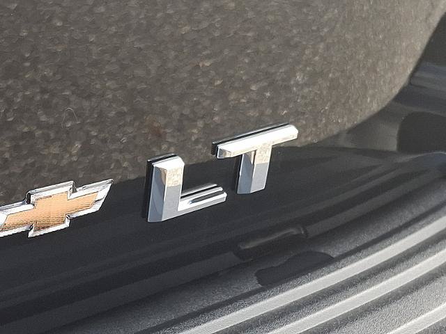 New 2027 Chevrolet Suburban LT w/ Comfort Package AWD/4WD image 13