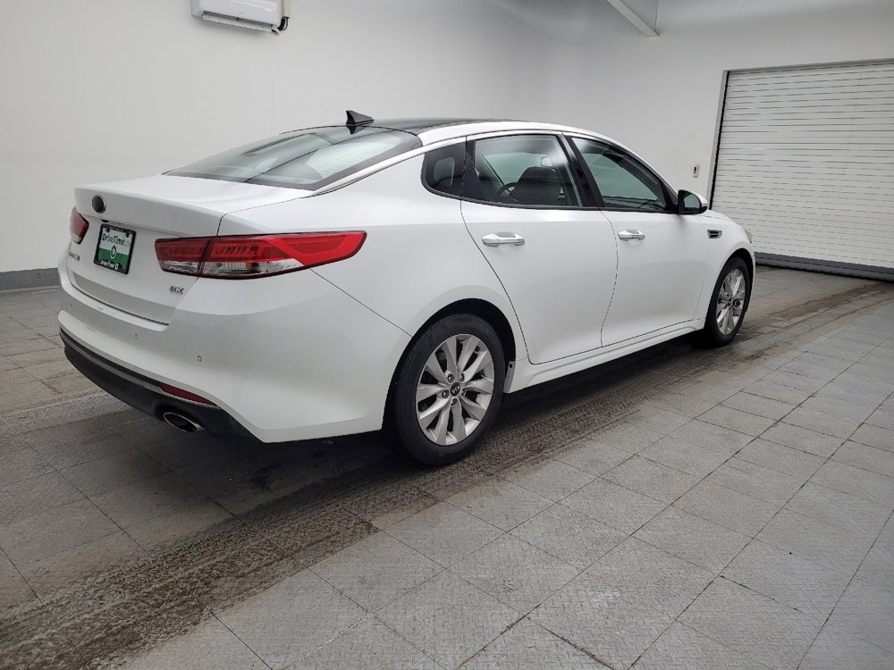 Used 2016 Kia Optima EX w/ Premium Package image 10