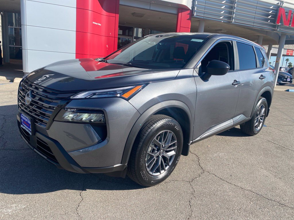 New 2026 Nissan Rogue S FWD image 3