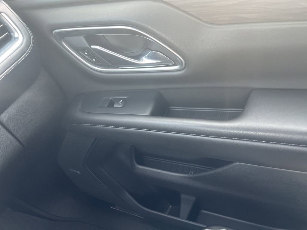 Used 2021 Chevrolet Tahoe LT image 18