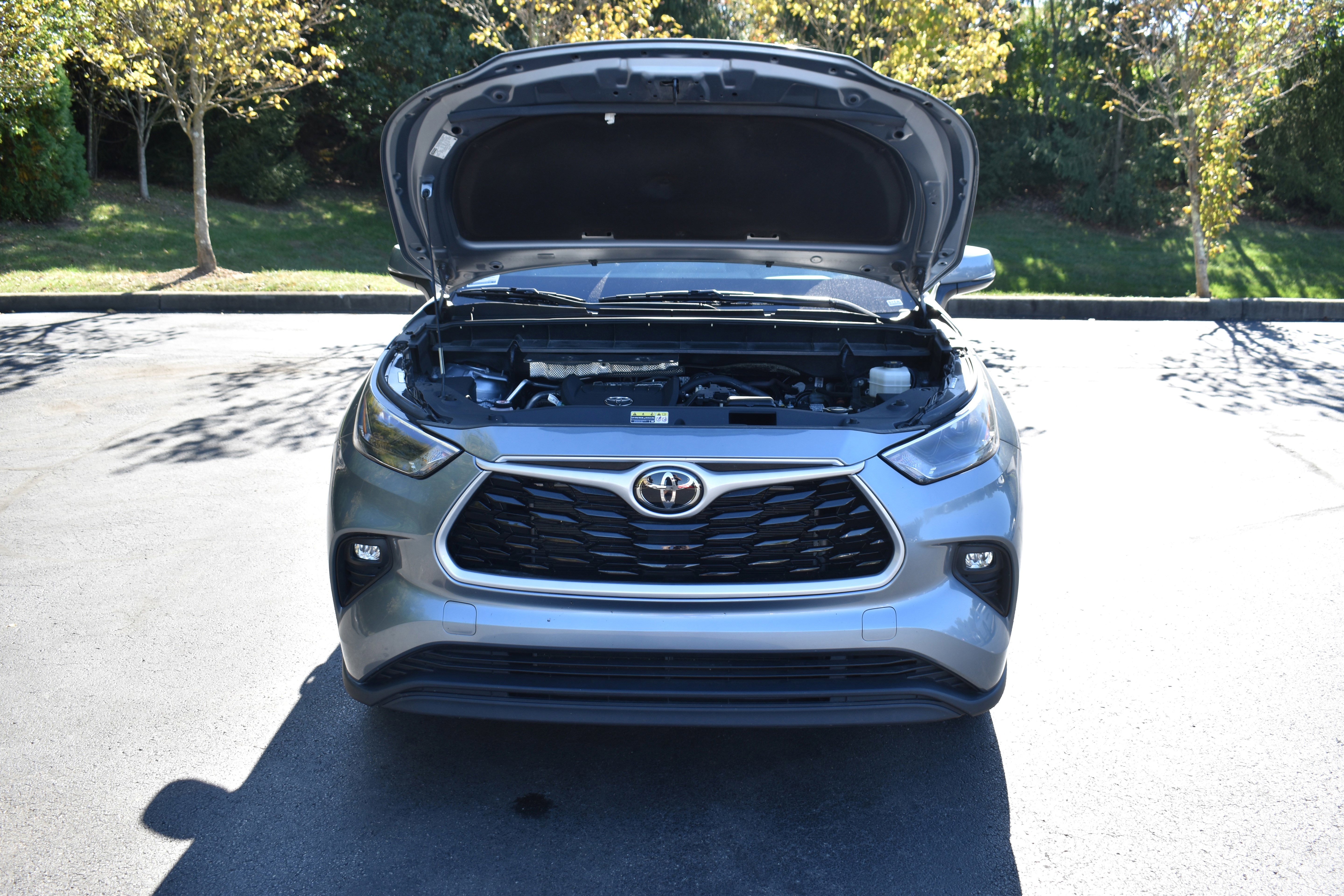 Used 2023 Toyota Highlander XLE image 24