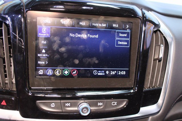 Used 2023 Chevrolet Traverse LT image 27