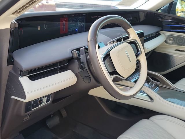 Certified 2024 Lincoln Nautilus Black Label AWD/4WD image 8
