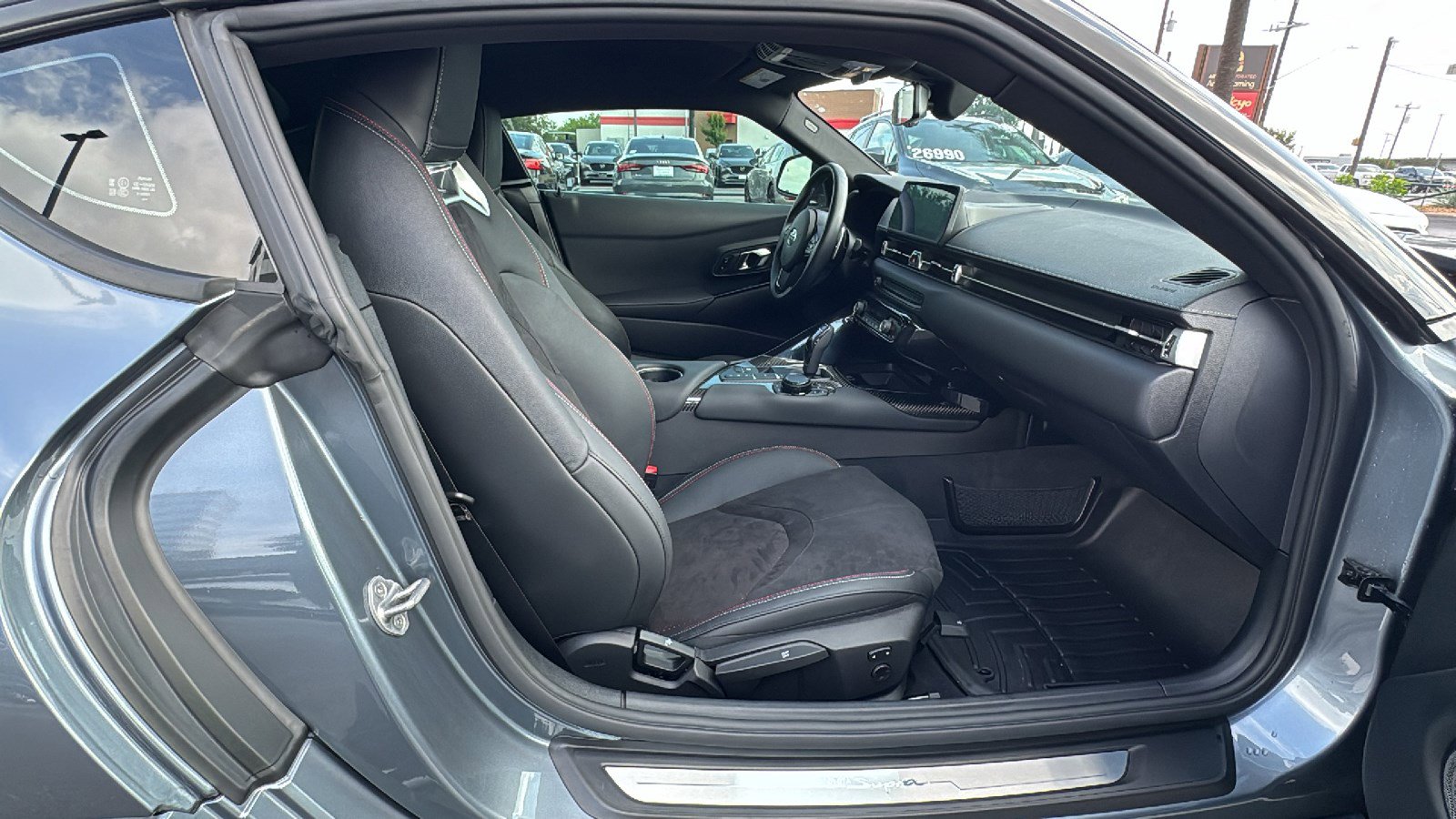 Used 2022 Toyota Supra w/ Safety & Technology Package image 19