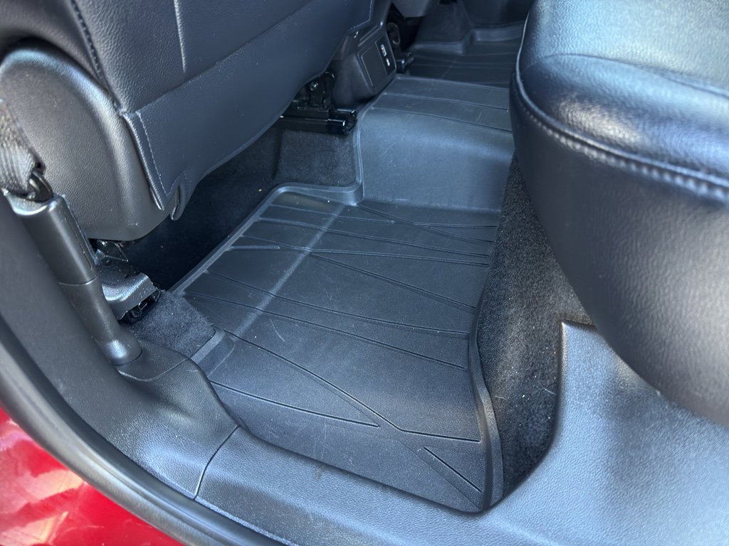 Used 2022 Buick Encore GX Select w/ Sport Touring Package image 38