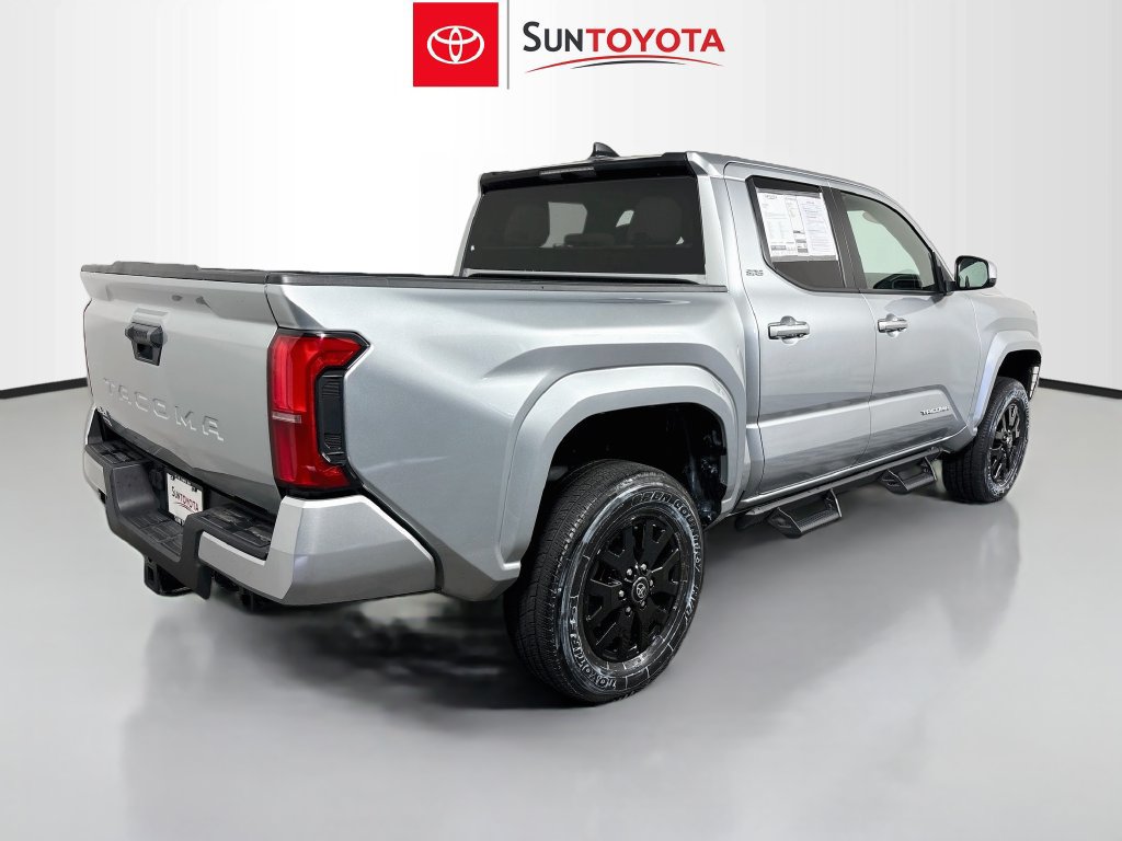 Used 2024 Toyota Tacoma SR5 AWD/4WD image 3