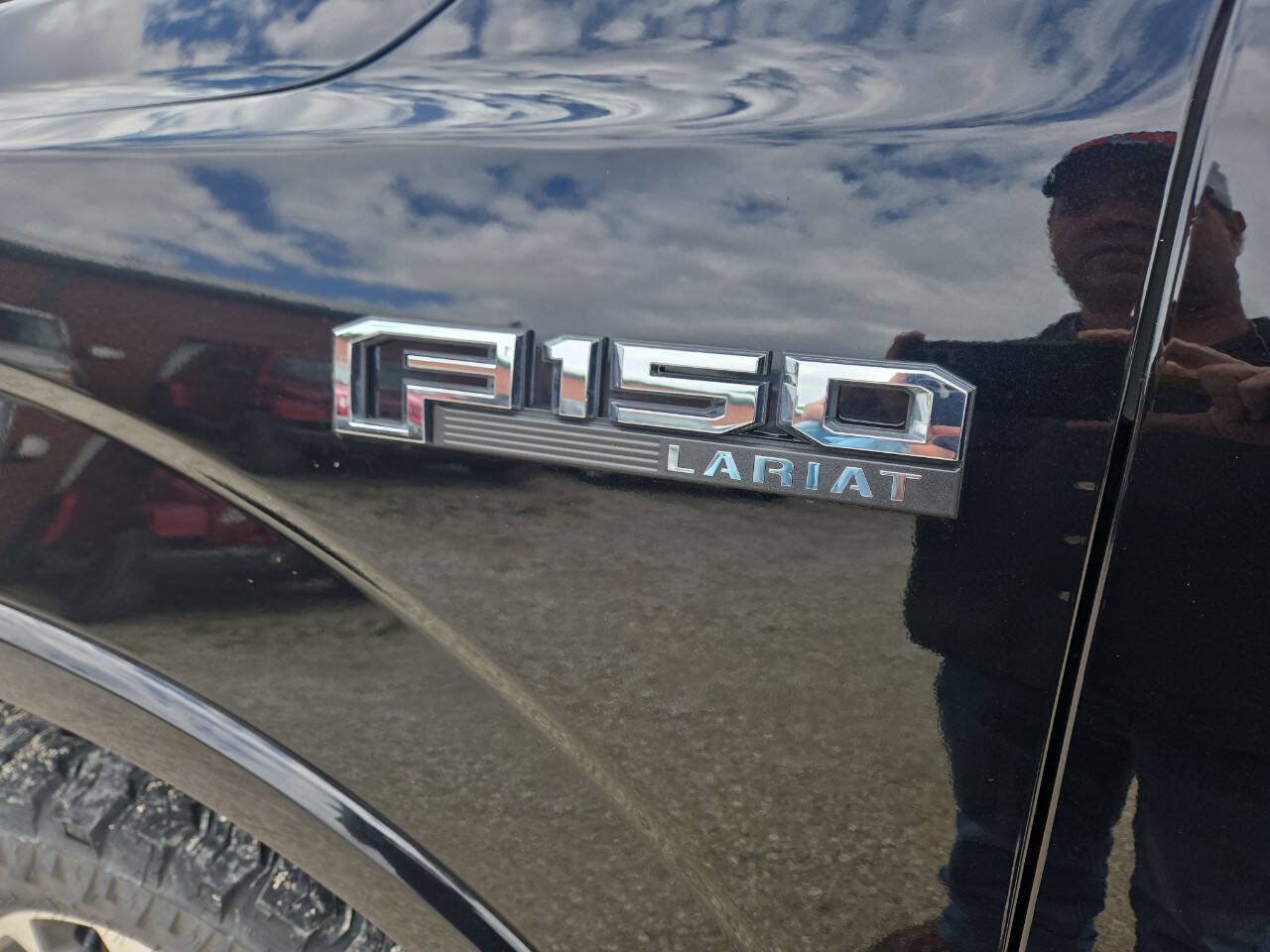 Used 2020 Ford F150 Lariat AWD/4WD image 11