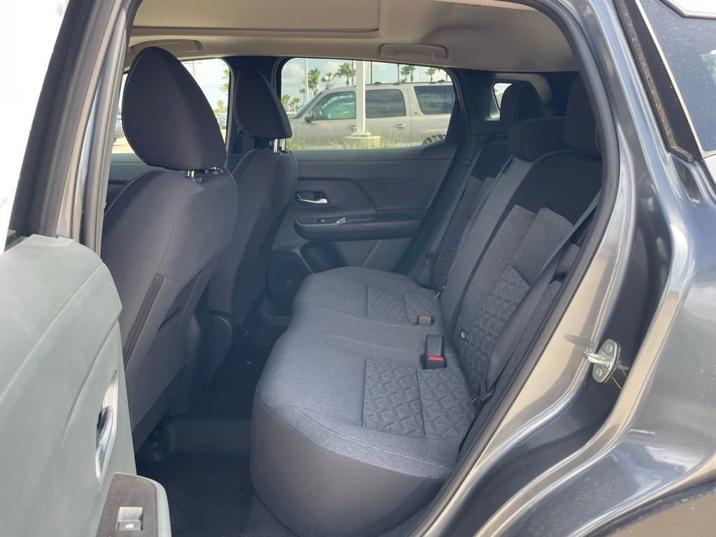 New 2025 Nissan Kicks SV w/ SV Premium Package AWD/4WD image 19
