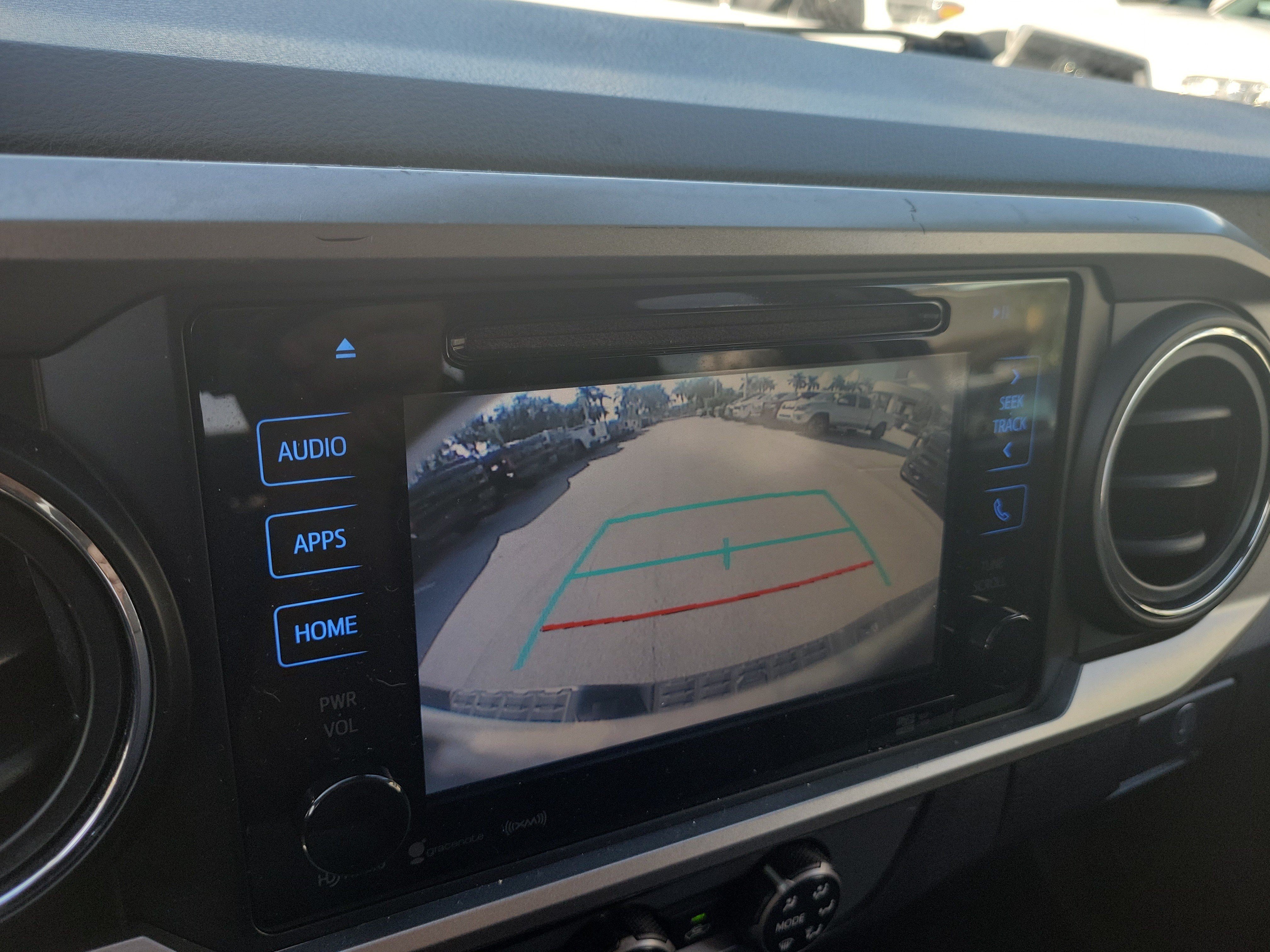 Used 2018 Toyota Tacoma SR5 RWD image 31