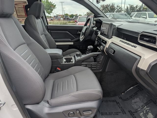 Used 2024 Toyota Tacoma TRD Sport w/ TRD Sport Upgrade Package AWD/4WD image 35