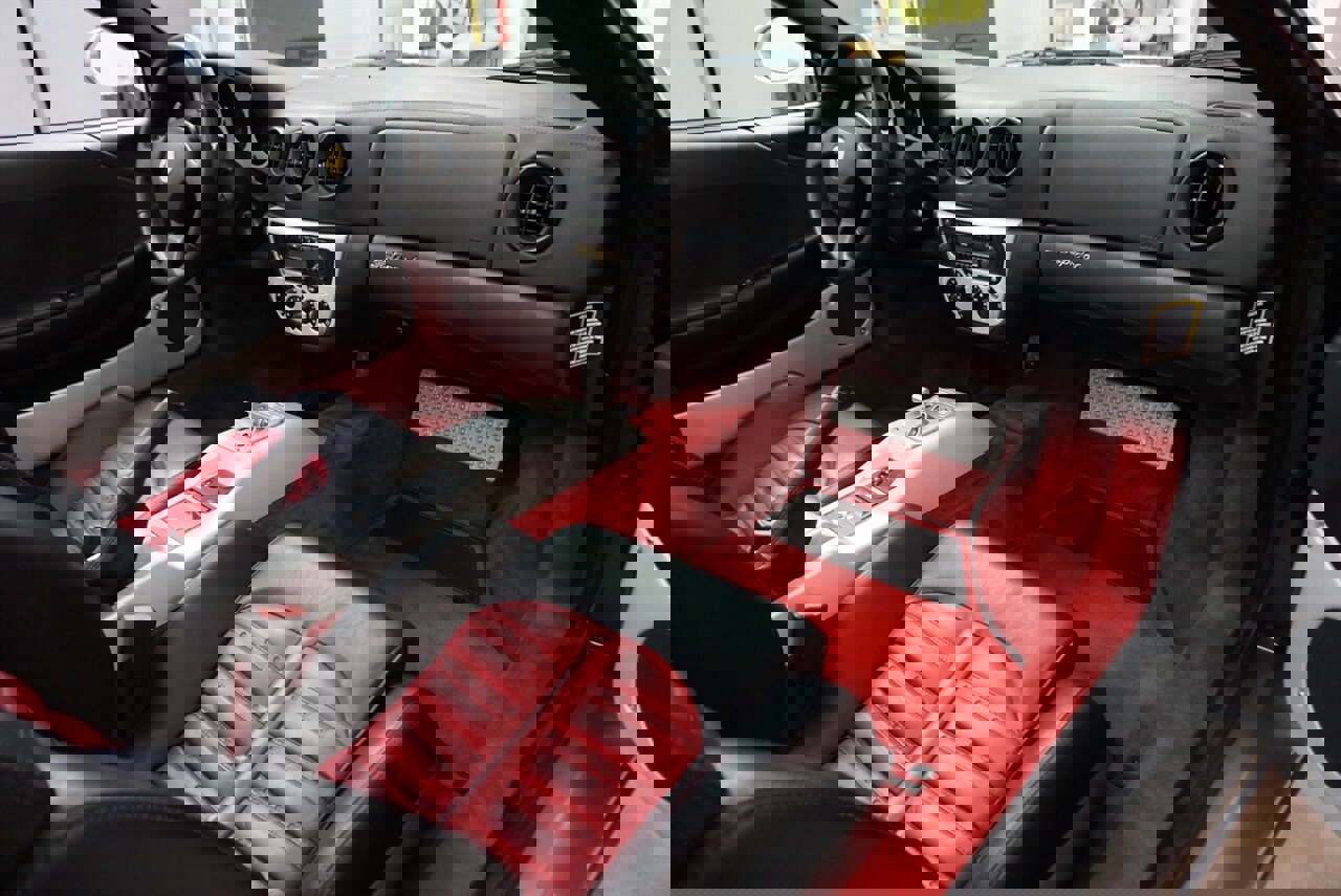 Used 2000 Ferrari 360 Spider image 17