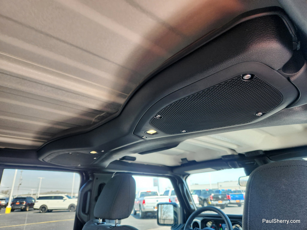 Used 2025 Jeep Wrangler Willys image 45