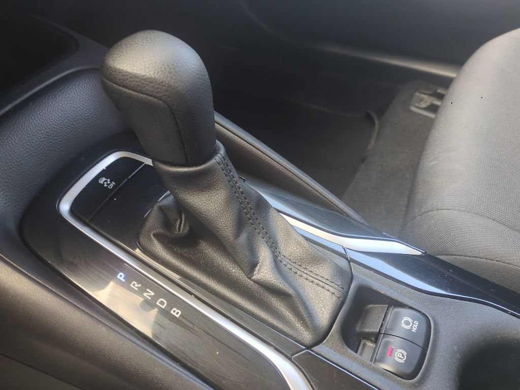 Used 2022 Toyota Corolla LE FWD image 10