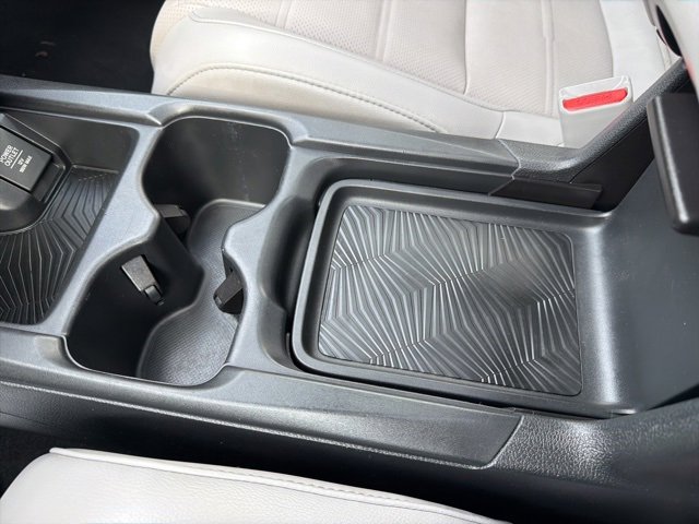 Used 2017 Honda CR-V Touring image 32