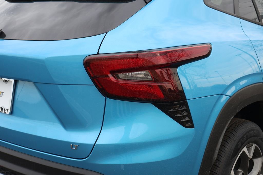 New 2026 Chevrolet Trax LT w/ Driver Confidence Package FWD image 7
