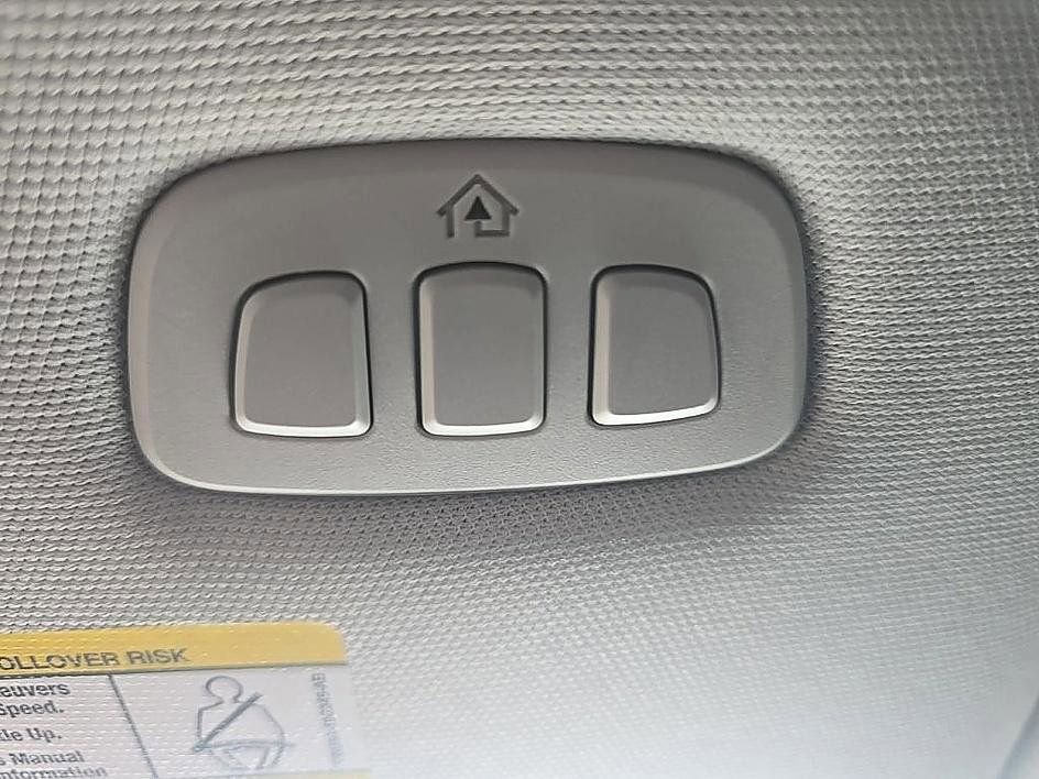 Used 2025 Ford Expedition Active image 29