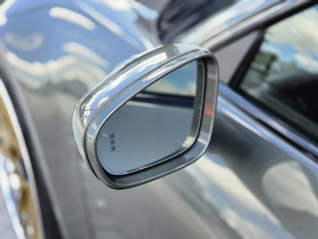 Used 2022 Porsche 911 Turbo AWD/4WD image 10