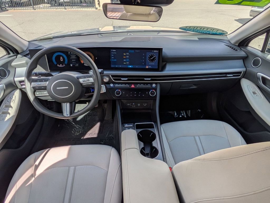 Certified 2025 Hyundai Sonata SEL image 25