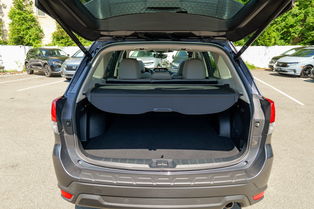 Used 2023 Subaru Forester Limited AWD/4WD image 60