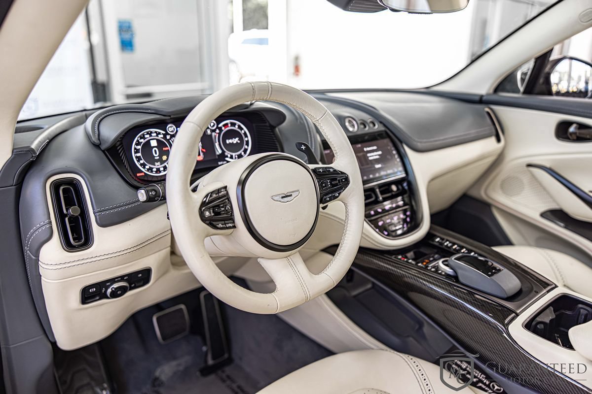 Used 2021 Aston Martin DBX AWD/4WD image 21