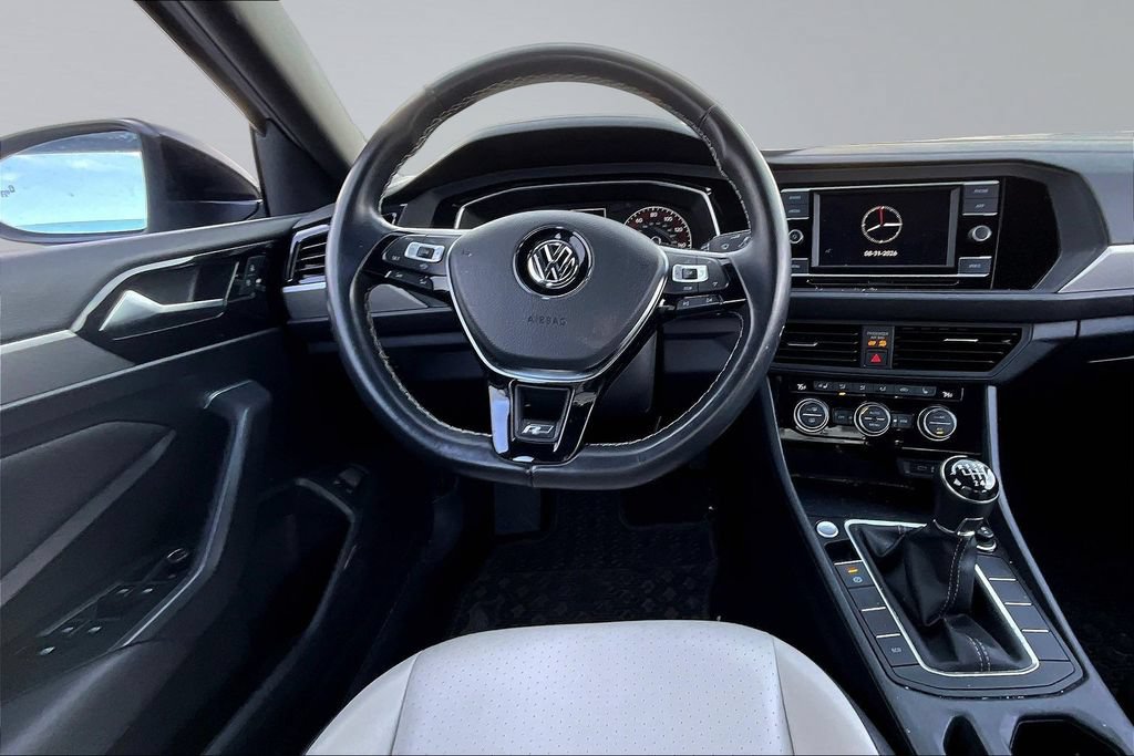 Used 2021 Volkswagen Jetta R-Line FWD image 8
