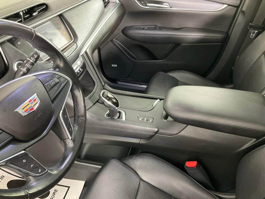 Used 2019 Cadillac XT5 Luxury image 12