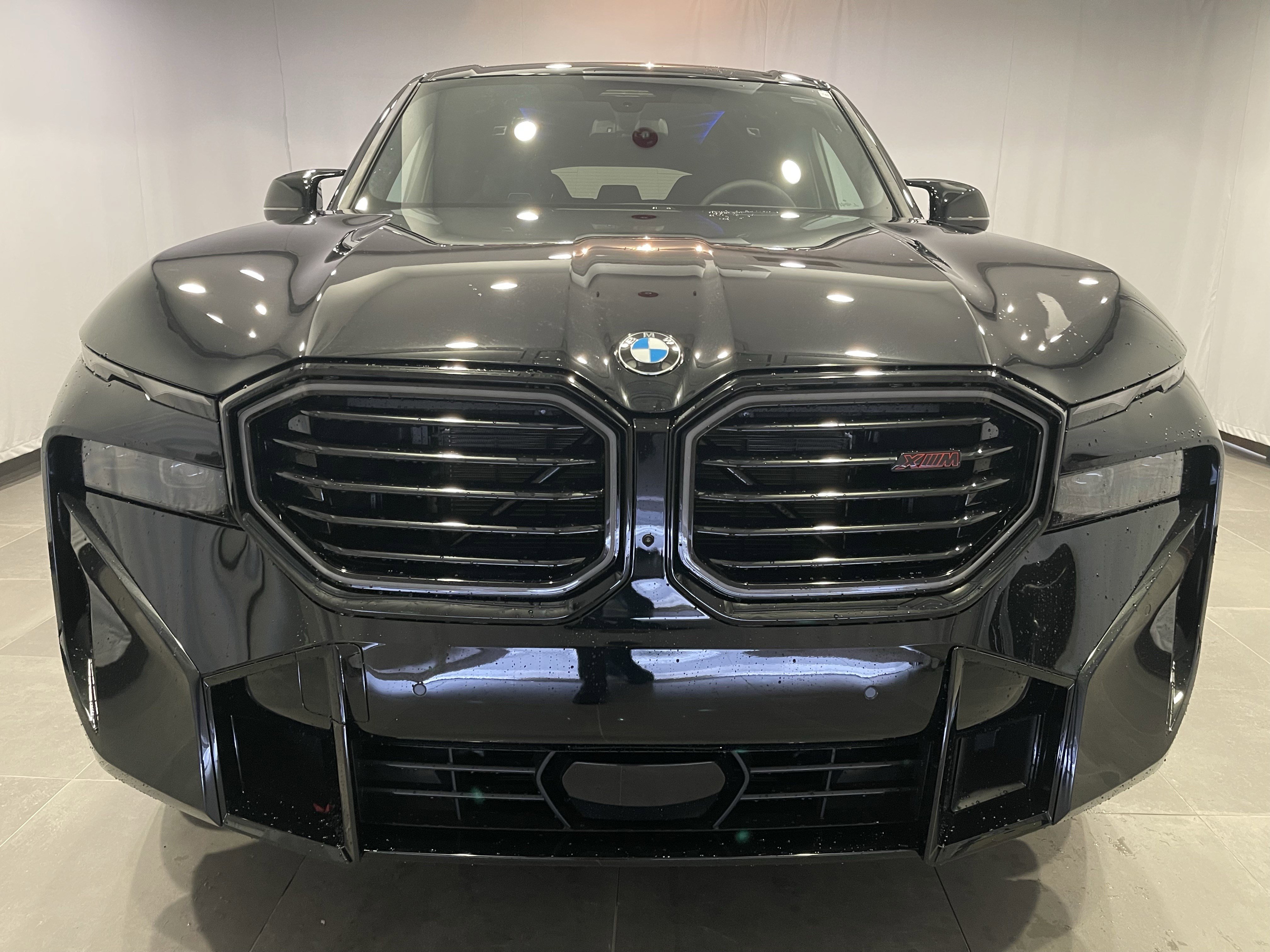 New 2026 BMW XM Label Red image 2