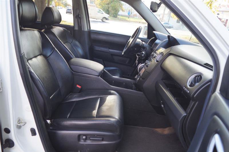 Used 2014 Honda Pilot Touring image 25